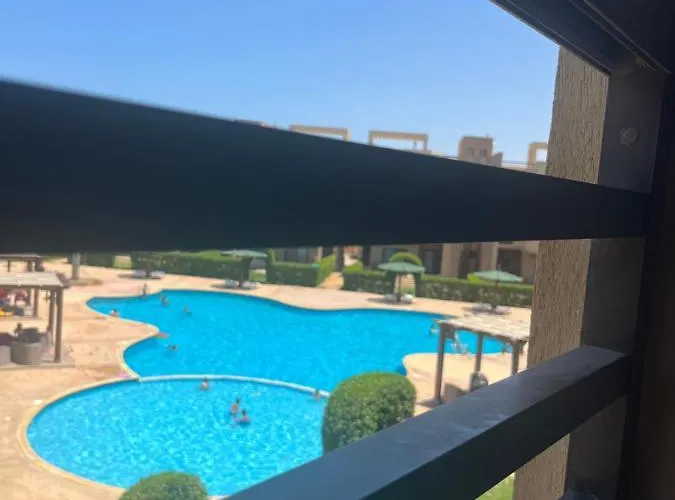 Bluebay Elsokhna Aquapark بلوباي *