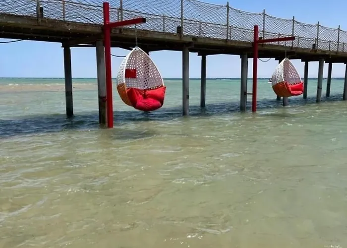 Bluebay Elsokhna Aquapark بلوباي *